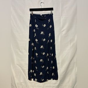 American eagle outfitters skirt W slits navy blue floral slit maxi skirt Smalls